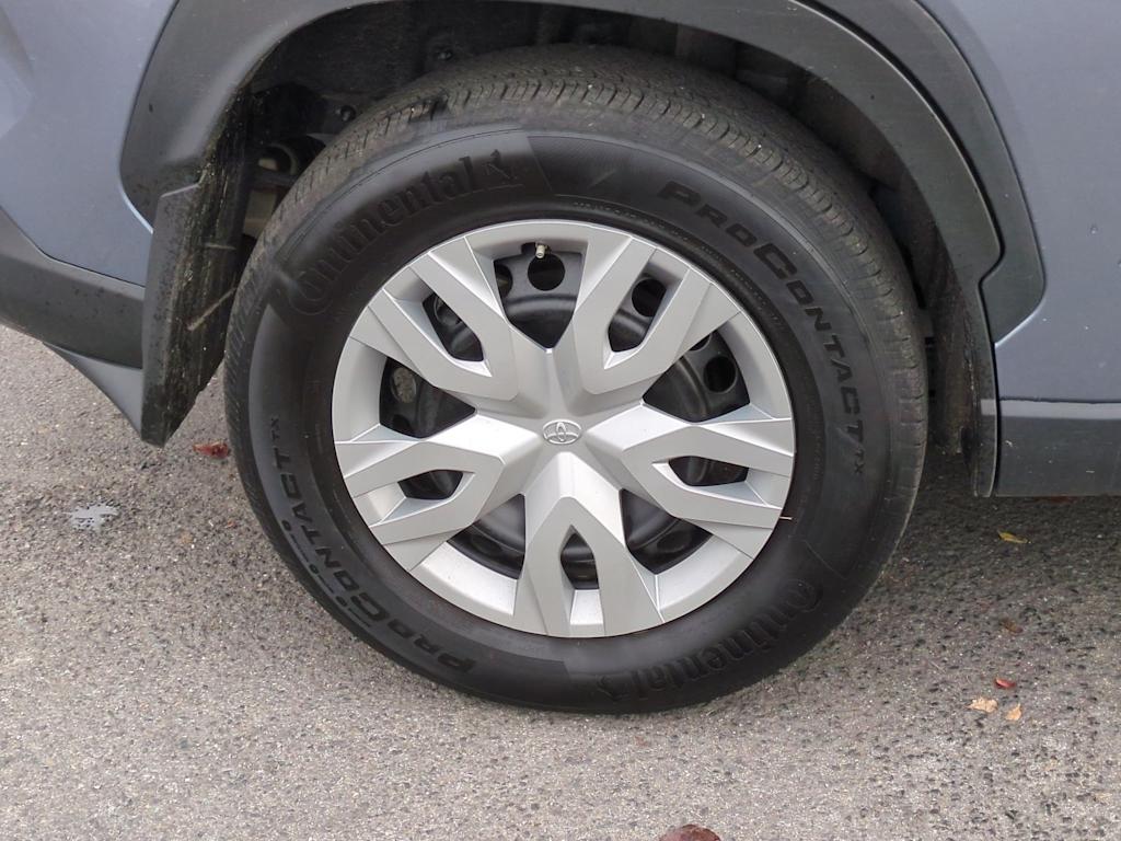 Thumbnail: 2023 Toyota Corolla Cross - 8