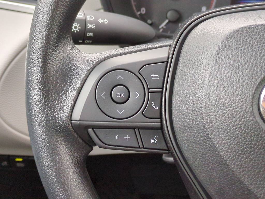 Thumbnail: 2023 Toyota Corolla Cross - 30