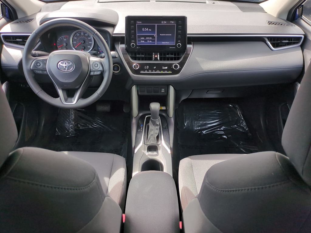 Thumbnail: 2022 Toyota Corolla Cross - 10