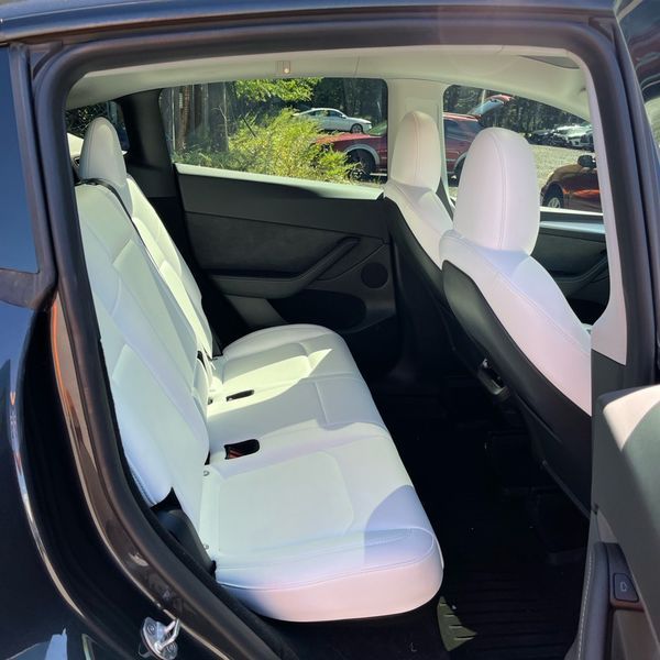 Thumbnail: 2024 Tesla Model Y - 25