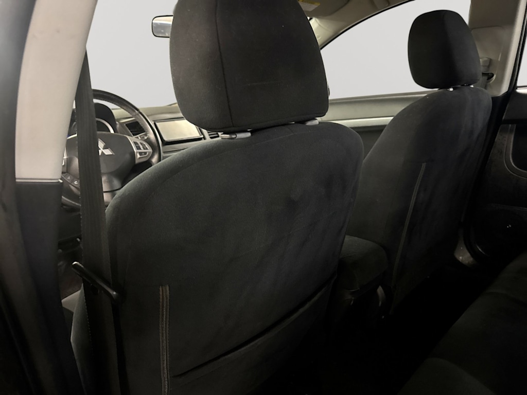 Thumbnail: 2010 Mitsubishi Lancer - 28