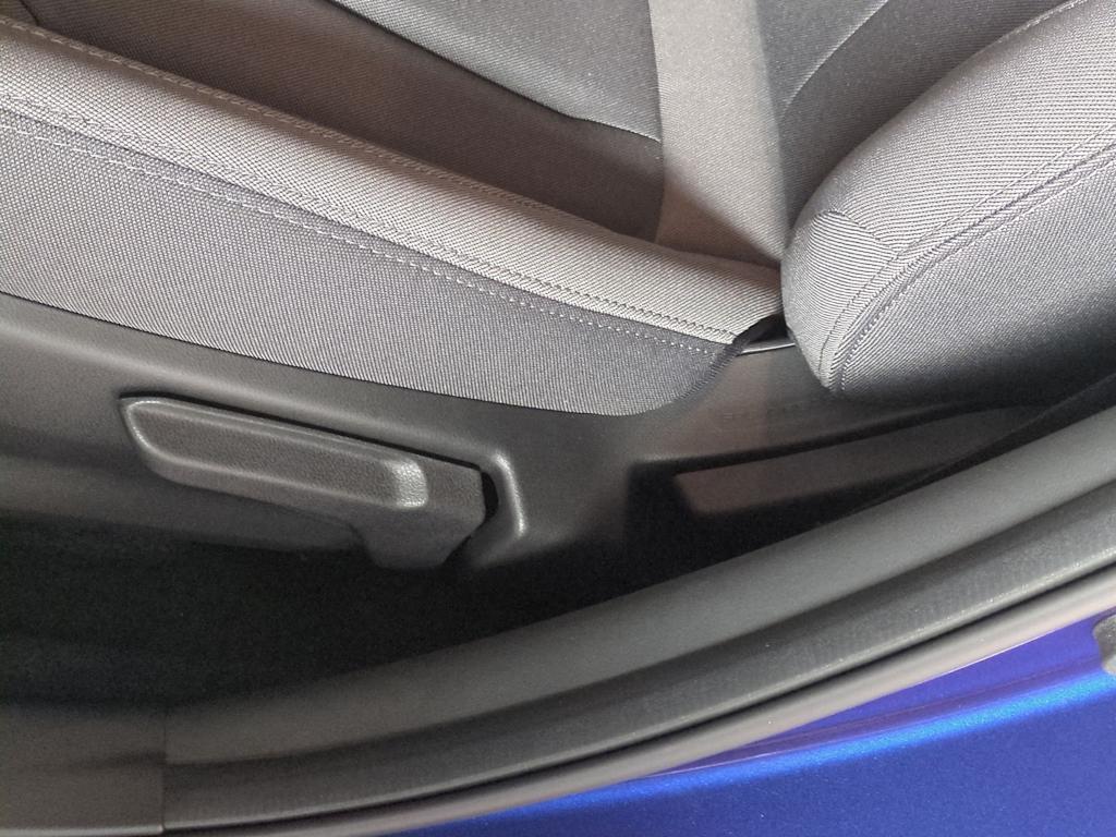 Thumbnail: 2025 Subaru Impreza - 26