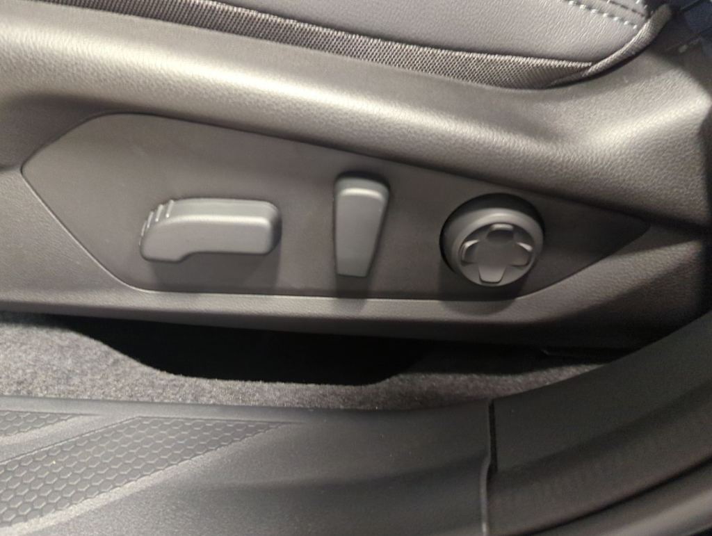 Thumbnail: 2026 Subaru Outback - 27