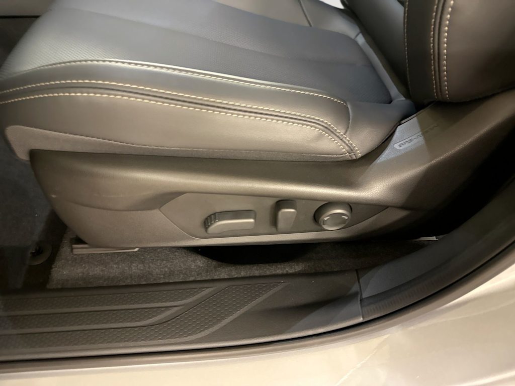 Thumbnail: 2026 Subaru Outback - 24