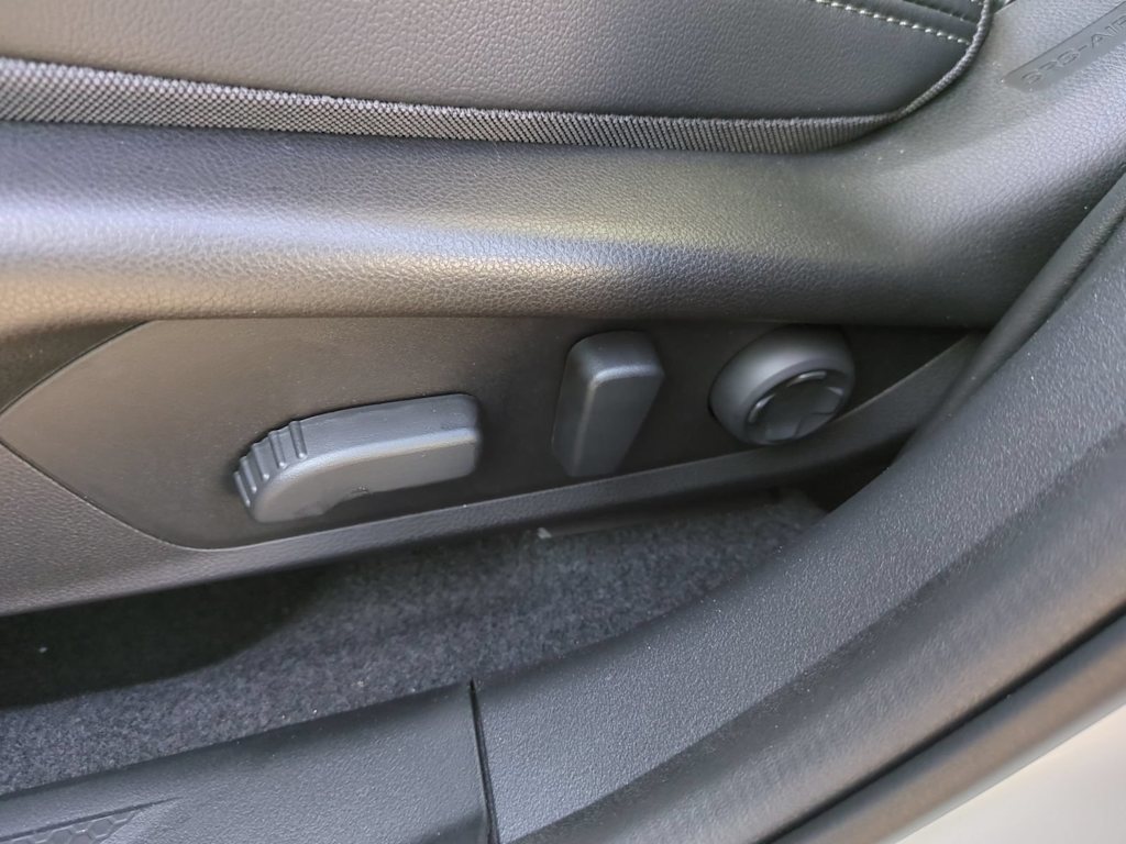 Thumbnail: 2026 Subaru Outback - 26