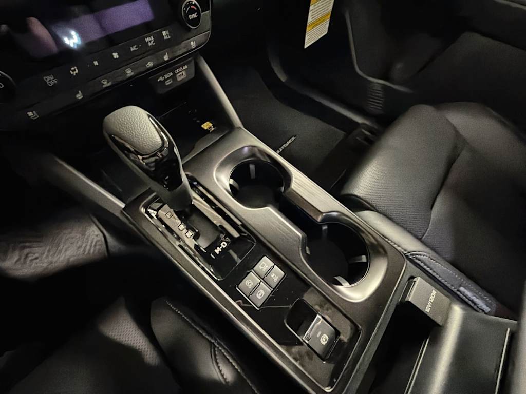 Thumbnail: 2026 Subaru Outback - 15