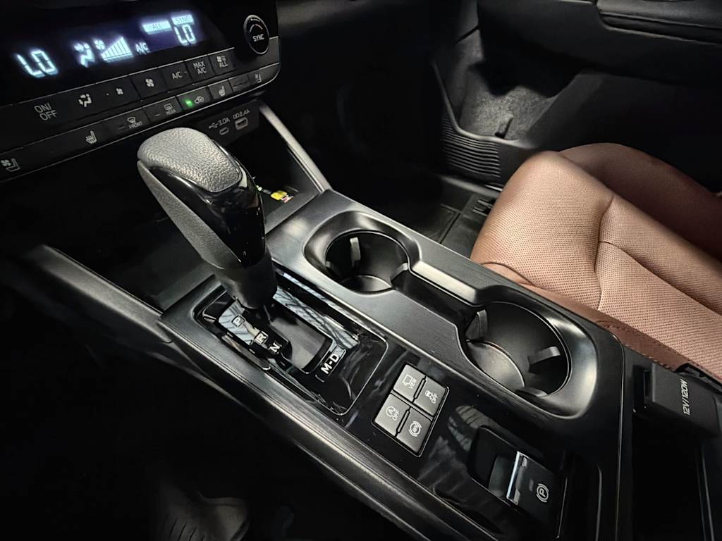 Thumbnail: 2026 Subaru Outback - 15