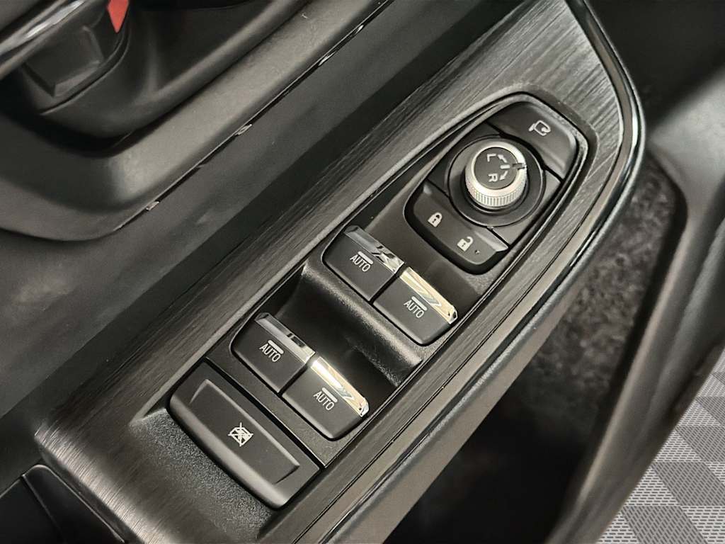 Thumbnail: 2026 Subaru Outback - 25