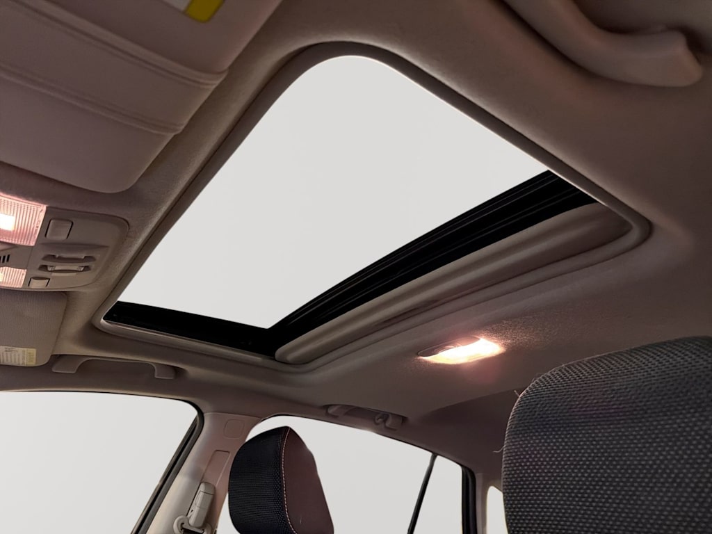 Thumbnail: 2015 Subaru XV Crosstrek - 24
