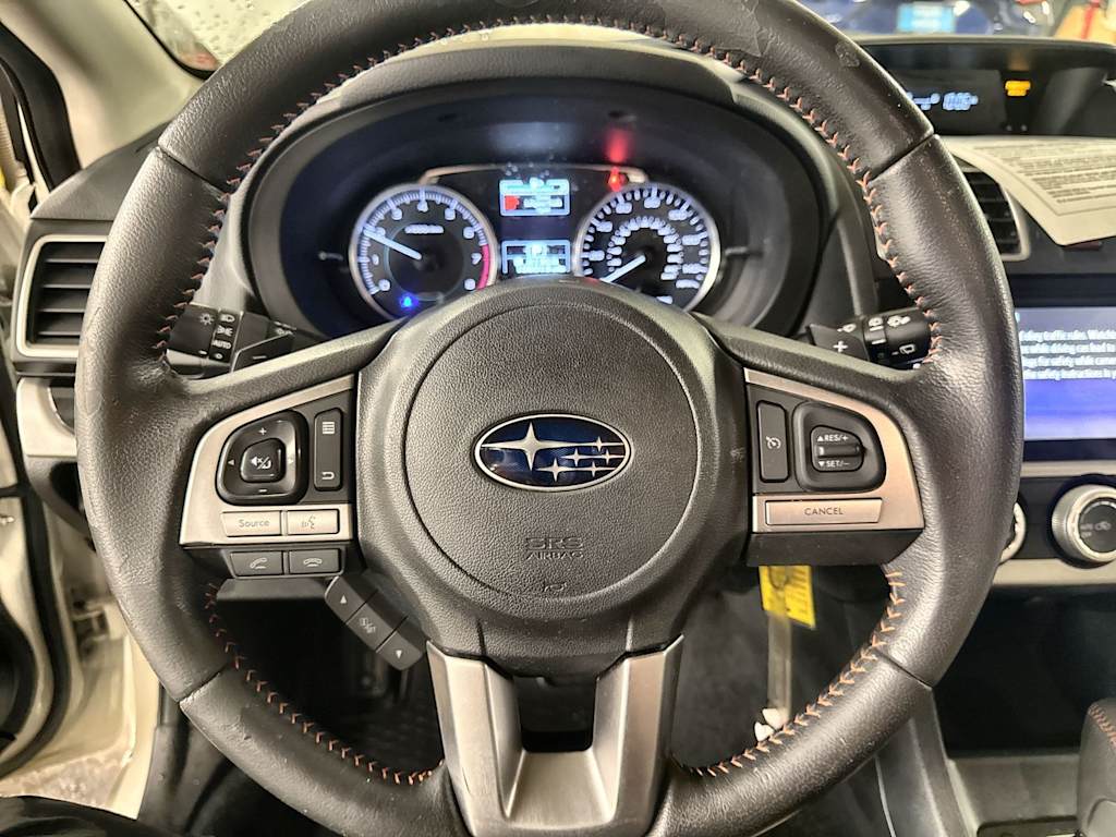 Thumbnail: 2016 Subaru Crosstrek - 10