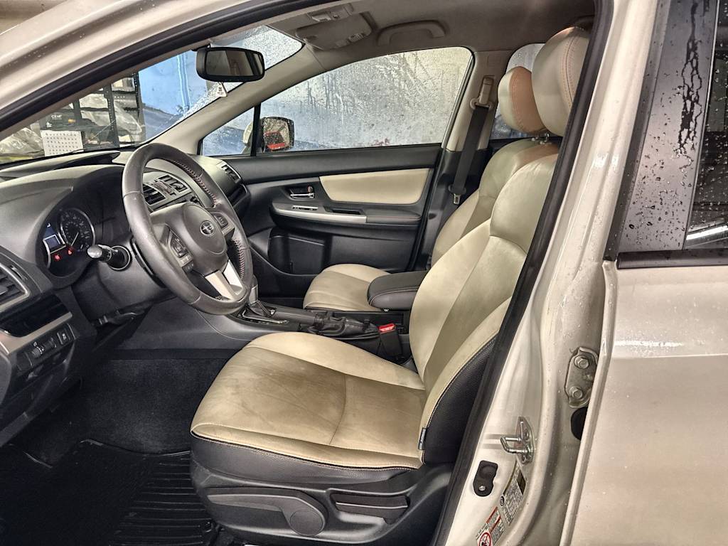 Thumbnail: 2016 Subaru Crosstrek - 11