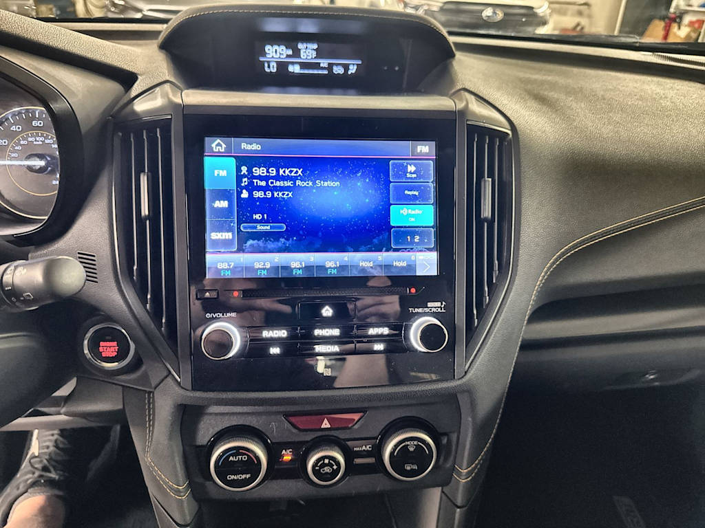 Thumbnail: 2023 Subaru Crosstrek - 32