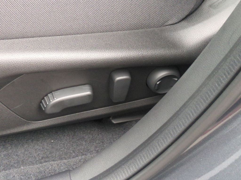 Thumbnail: 2025 Subaru Crosstrek - 26