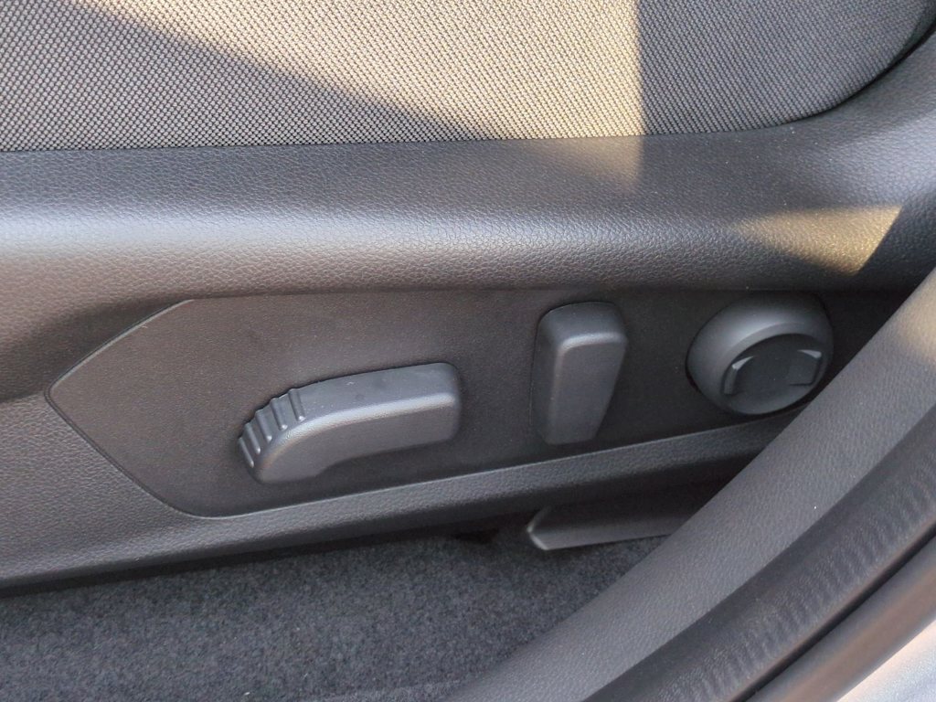 Thumbnail: 2025 Subaru Crosstrek - 26