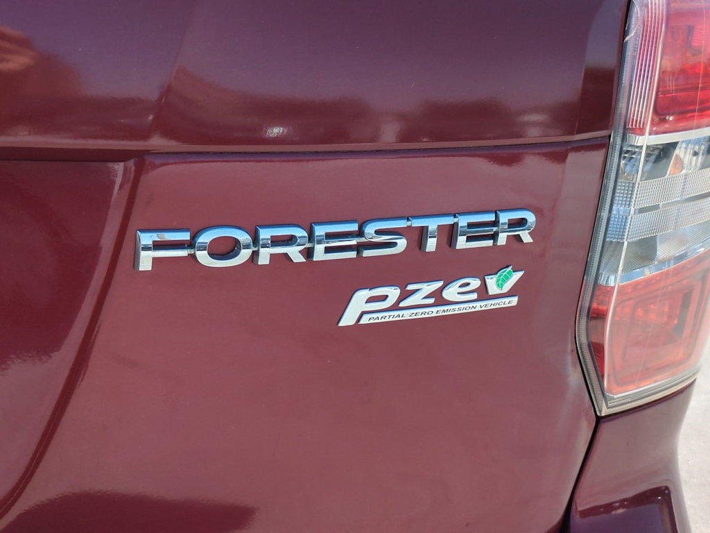 Thumbnail: 2015 Subaru Forester - 25