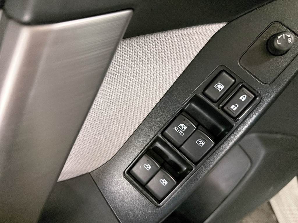Thumbnail: 2016 Subaru Forester - 23