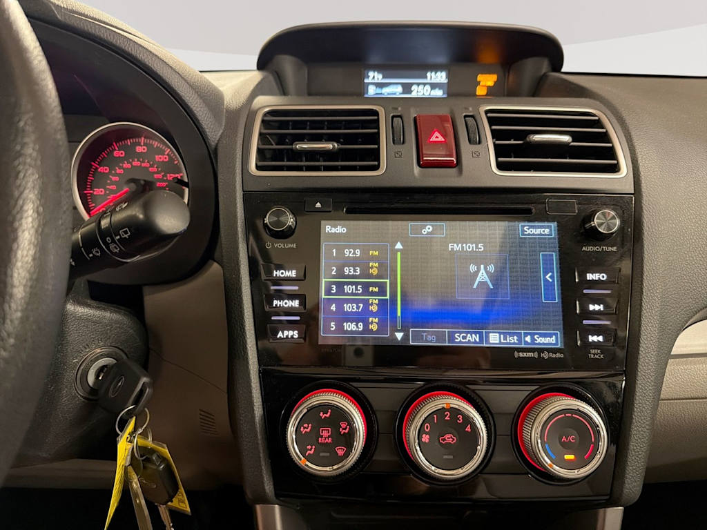 Thumbnail: 2016 Subaru Forester - 32