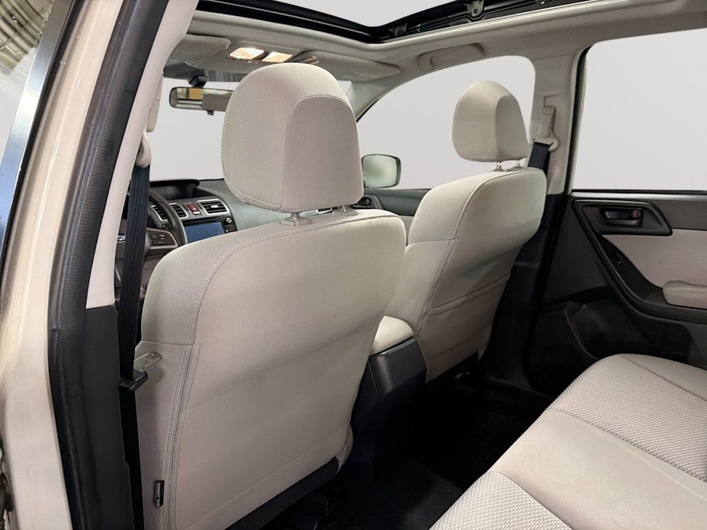 Thumbnail: 2016 Subaru Forester - 12