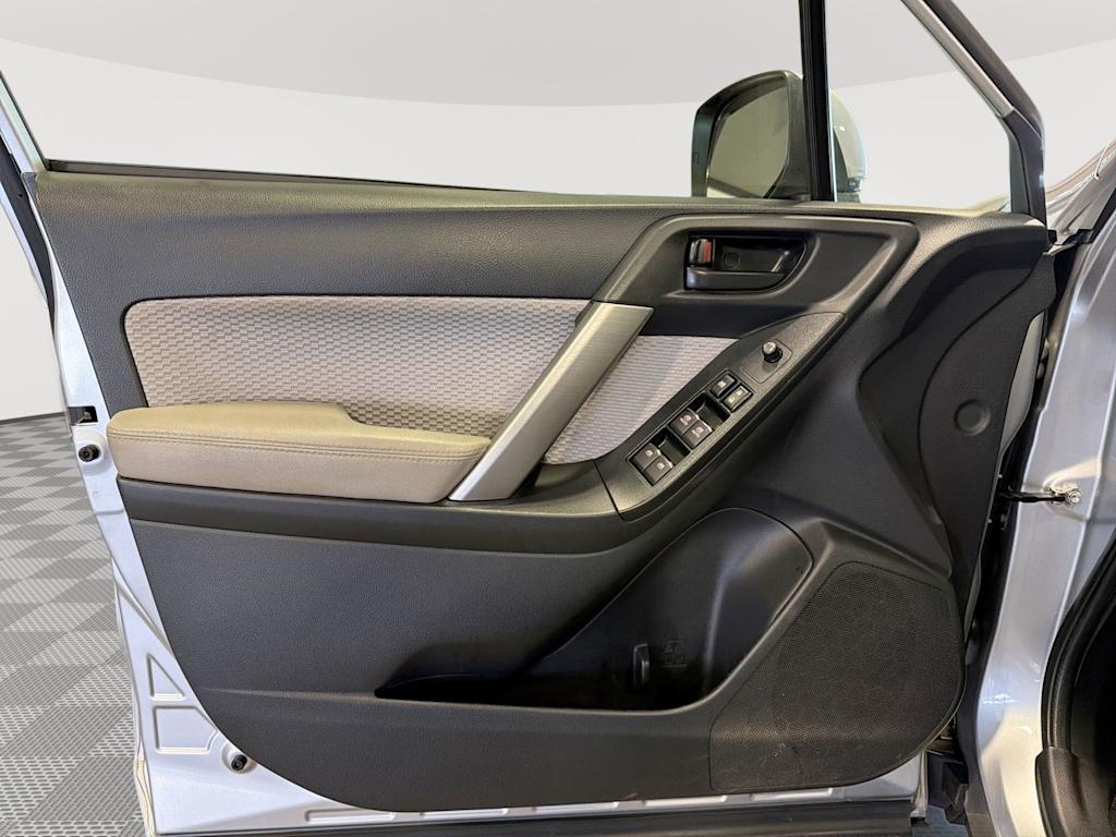 Thumbnail: 2017 Subaru Forester - 24