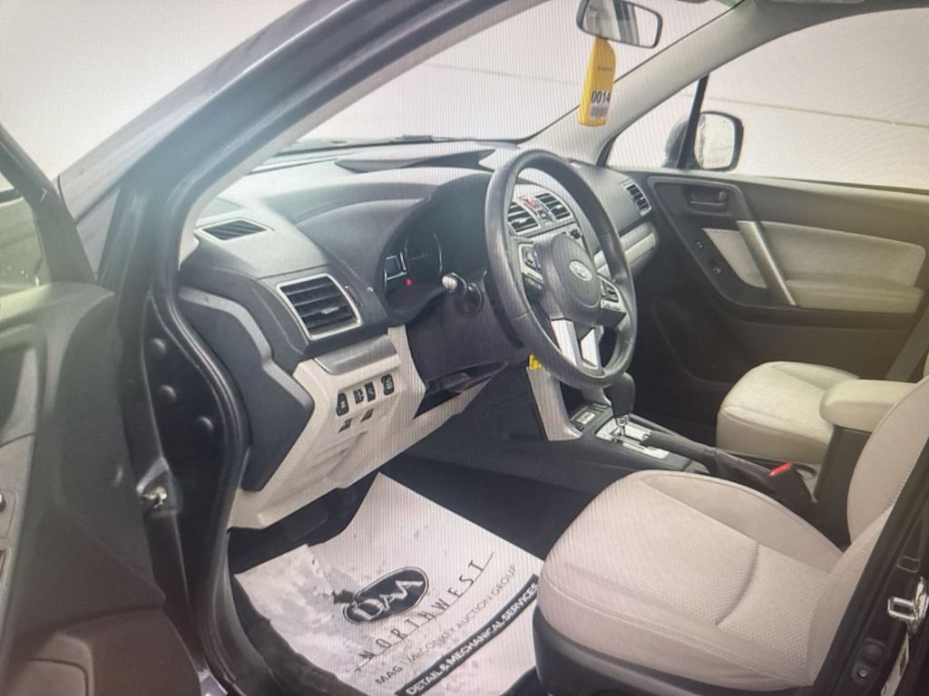 2018 Subaru Forester Premium 2