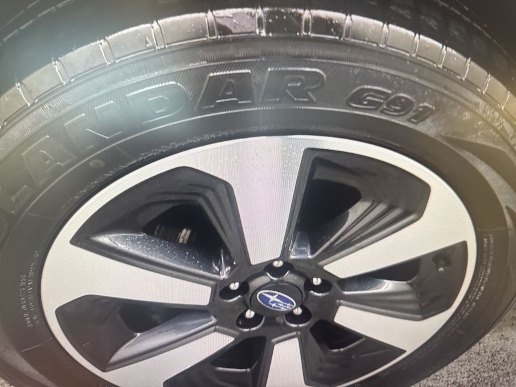 2018 Subaru Forester Premium 12