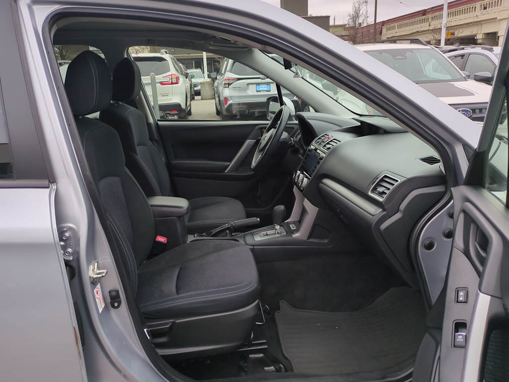 Thumbnail: 2018 Subaru Forester - 12