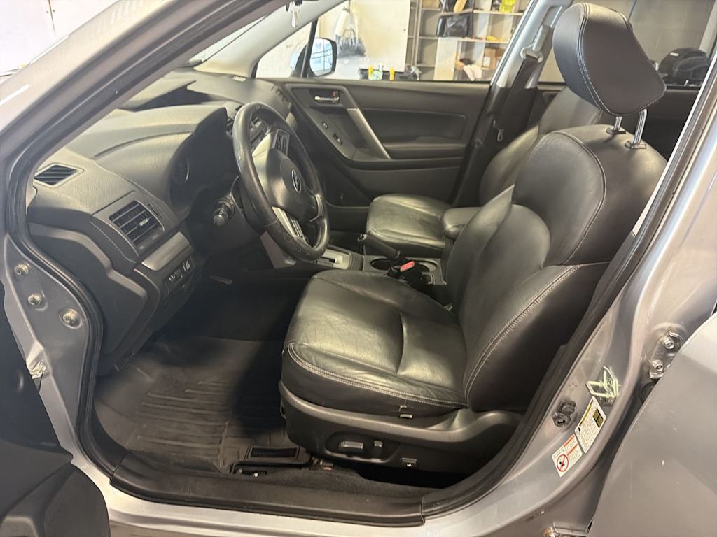 Thumbnail: 2015 Subaru Forester - 9
