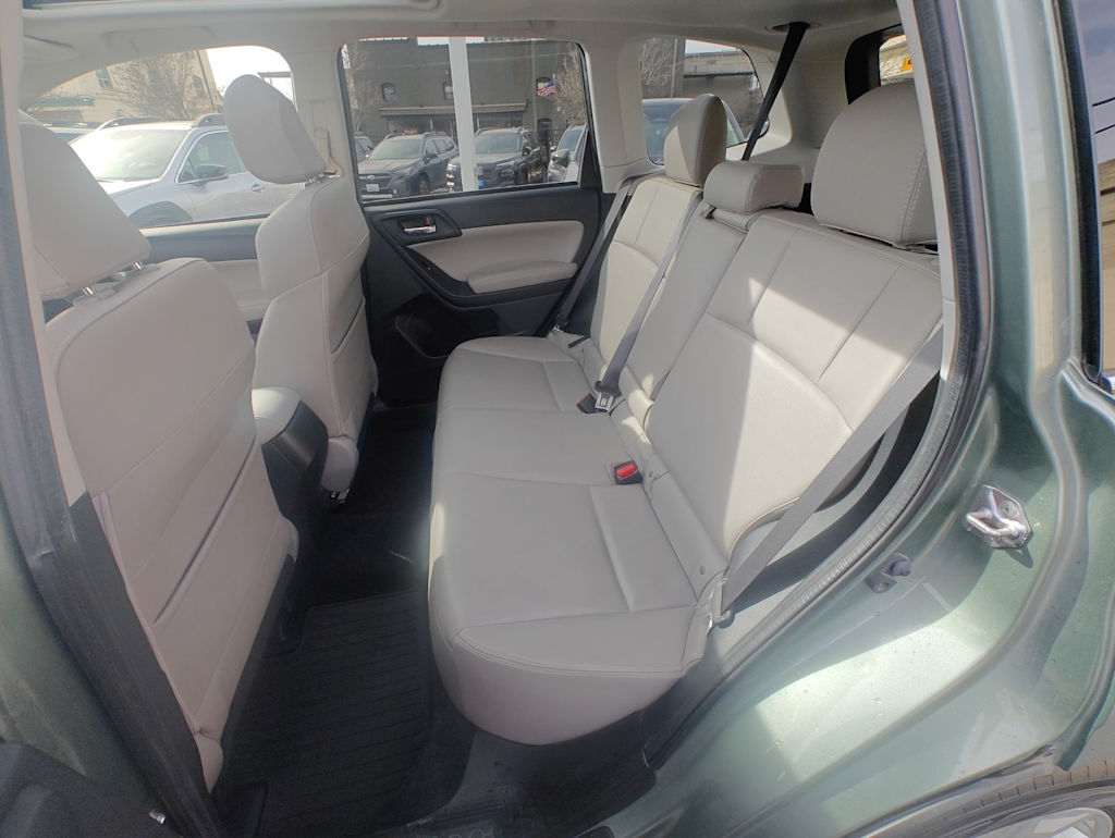 Thumbnail: 2015 Subaru Forester - 29