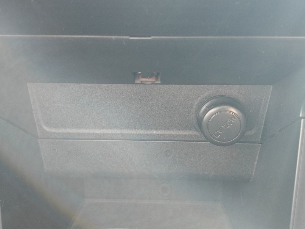 Thumbnail: 2015 Subaru Forester - 37