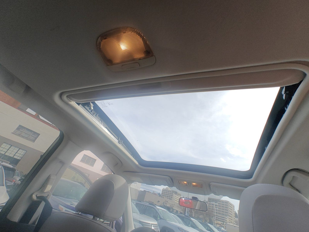 Thumbnail: 2015 Subaru Forester - 31