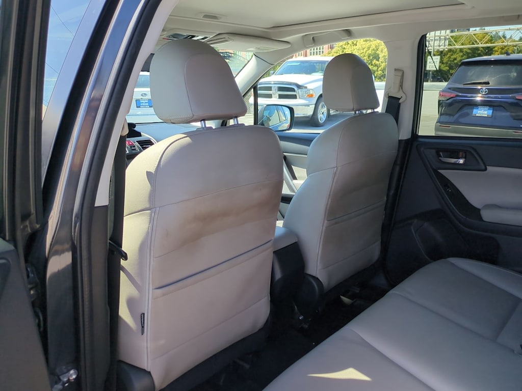 Thumbnail: 2017 Subaru Forester - 13