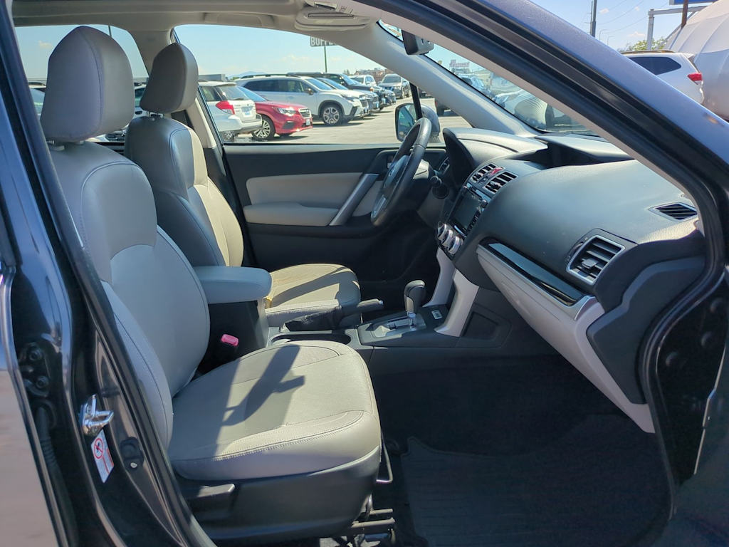 Thumbnail: 2017 Subaru Forester - 12