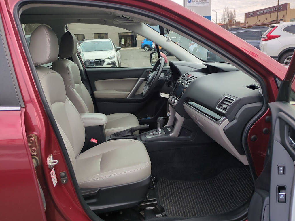 Thumbnail: 2018 Subaru Forester - 12