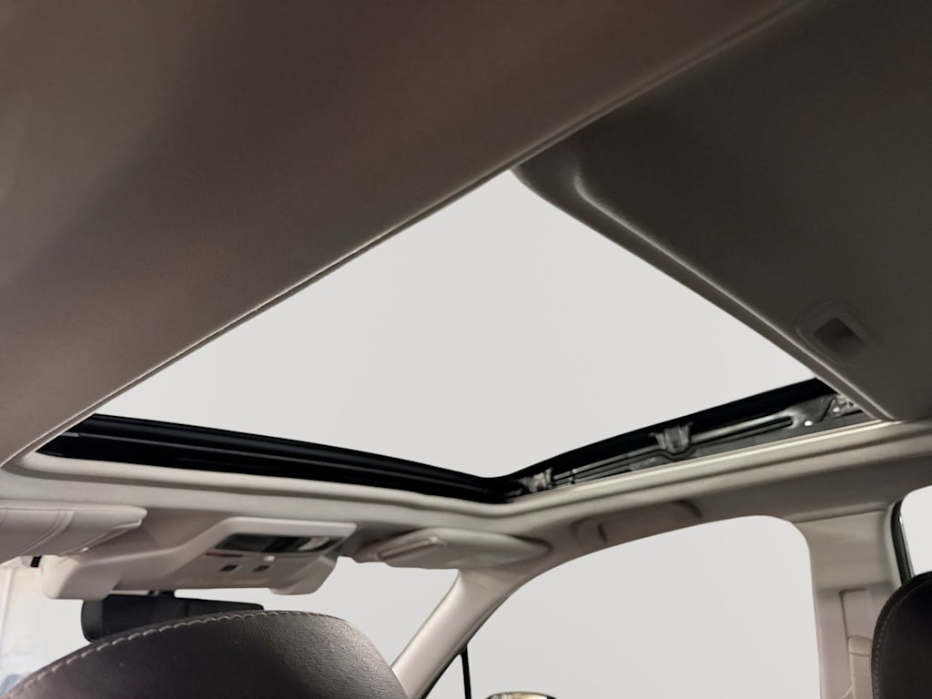 Thumbnail: 2018 Subaru Forester - 28