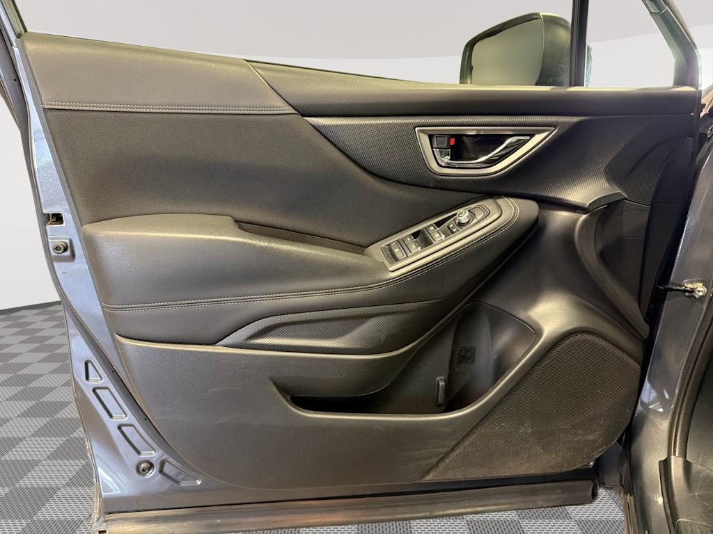 Thumbnail: 2020 Subaru Forester - 25