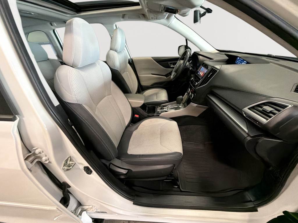 Thumbnail: 2020 Subaru Forester - 12