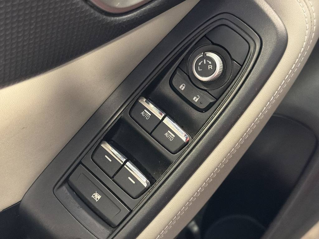Thumbnail: 2019 Subaru Forester - 30