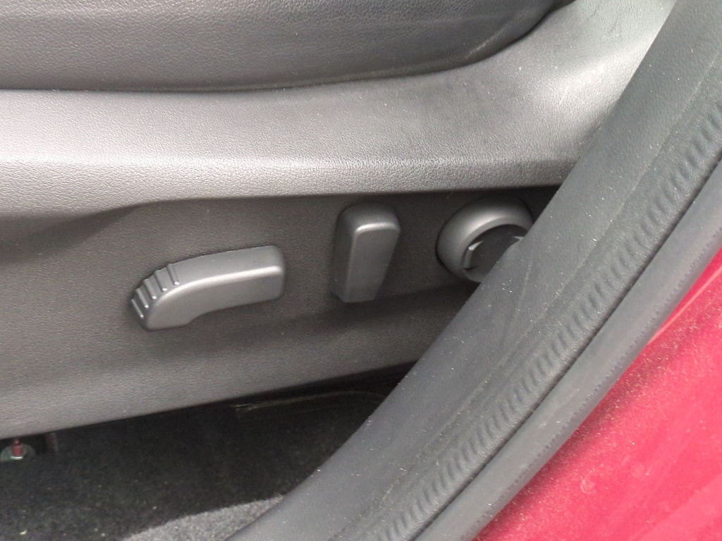 Thumbnail: 2020 Subaru Forester - 26