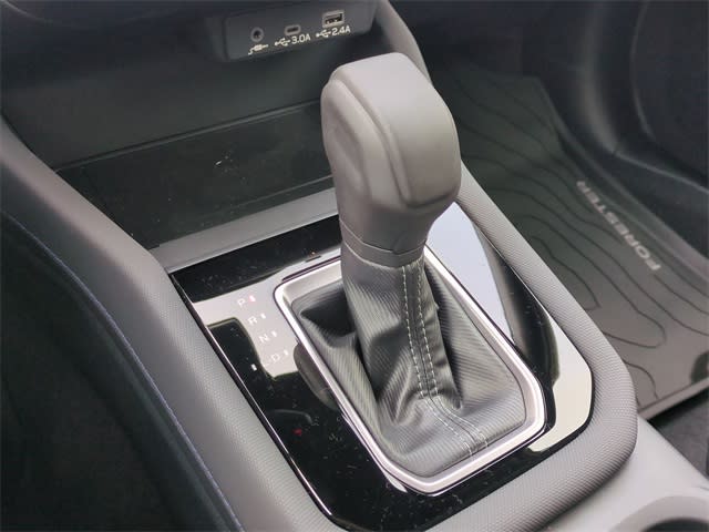 2025 Subaru Forester Premium 16