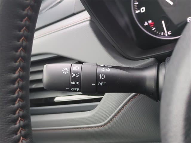 2025 Subaru Forester Sport 33