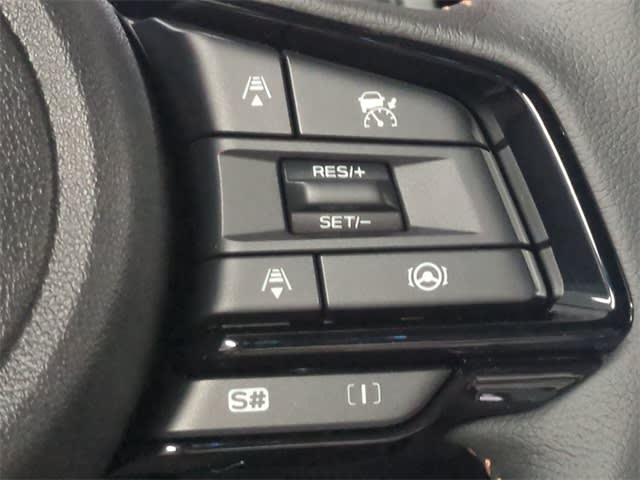 2025 Subaru Forester Sport 32