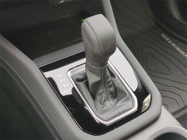 2025 Subaru Forester Limited 35