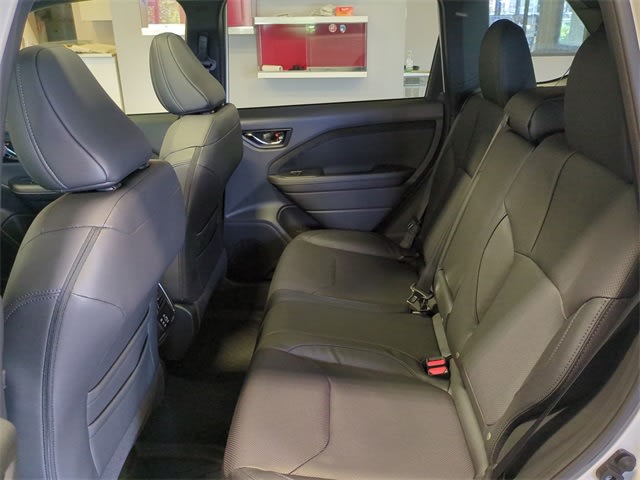 2025 Subaru Forester Limited 29