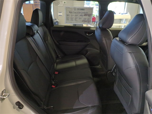 2025 Subaru Forester Limited 30