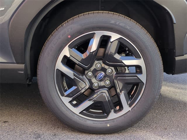2025 Subaru Forester Limited 8