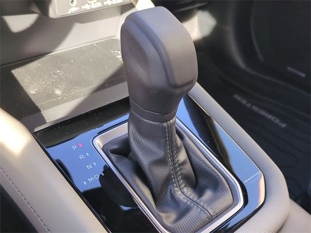2025 Subaru Forester Limited 16