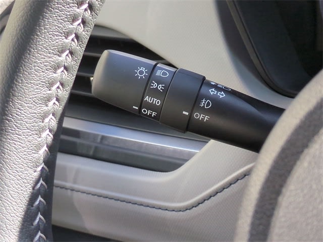 2025 Subaru Forester Limited 33