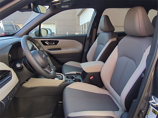 2025 Subaru Forester Limited 11