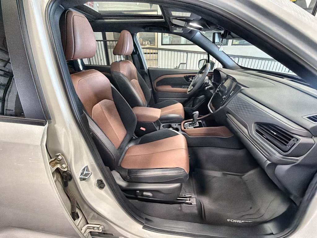 Thumbnail: 2025 Subaru Forester - 12