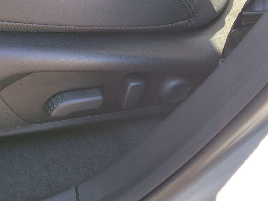 Thumbnail: 2025 Subaru Forester - 25